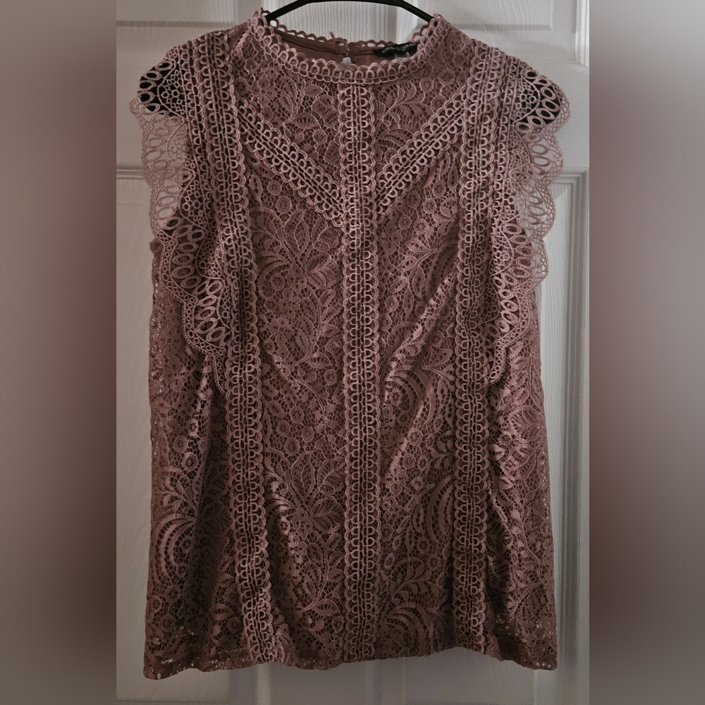 Cable & Gauge Crochet Lace Top